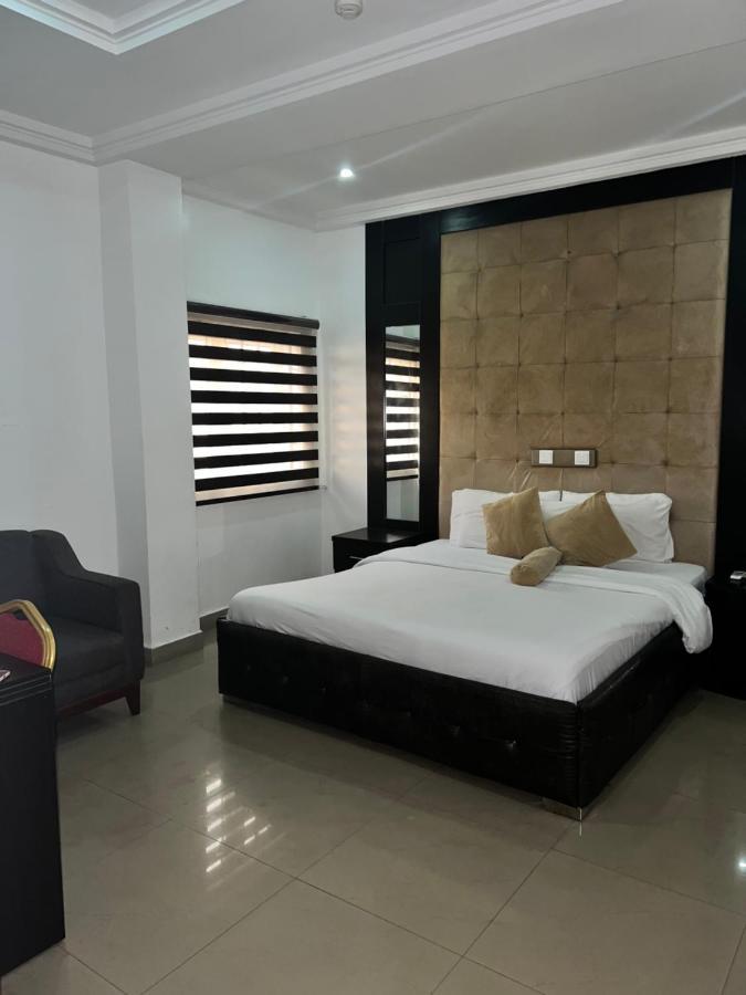 Grand Palazzo Hotel Gwarimpa Abuja Exterior foto